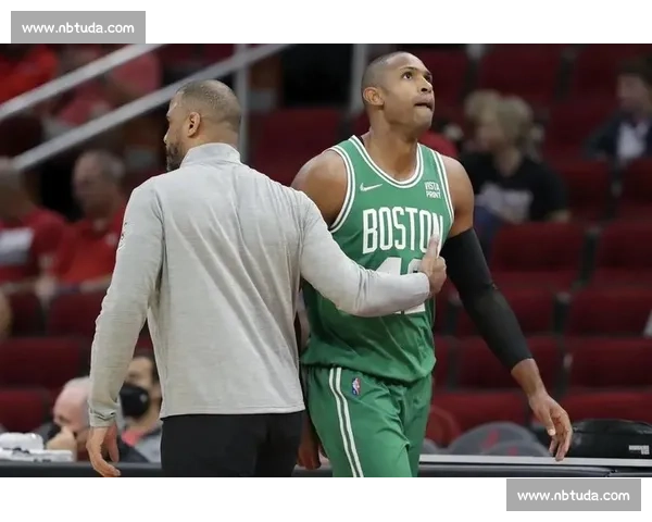 热火对决凯尔特人胜负揭晓东部格局或将迎来新变数走向引发关注